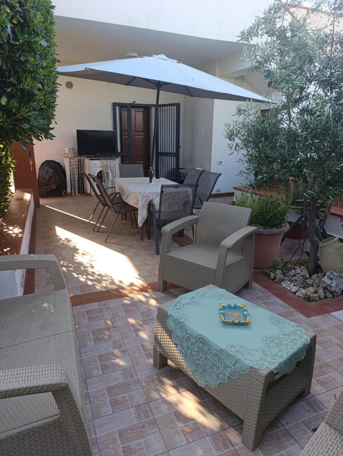 אונינה Villa Aurora מראה חיצוני תמונה