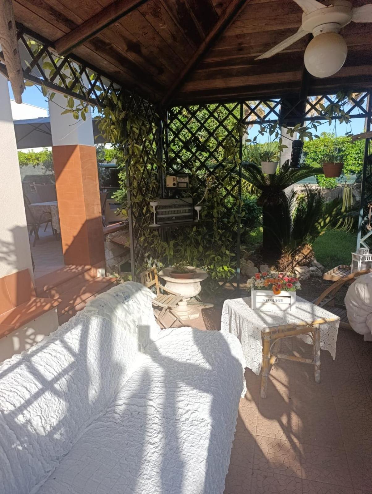 אונינה Villa Aurora מראה חיצוני תמונה