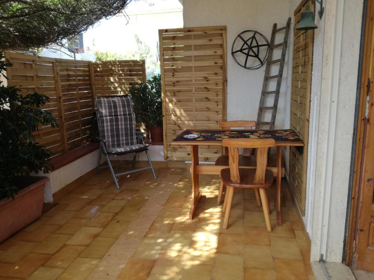 אונינה Villa Aurora מראה חיצוני תמונה